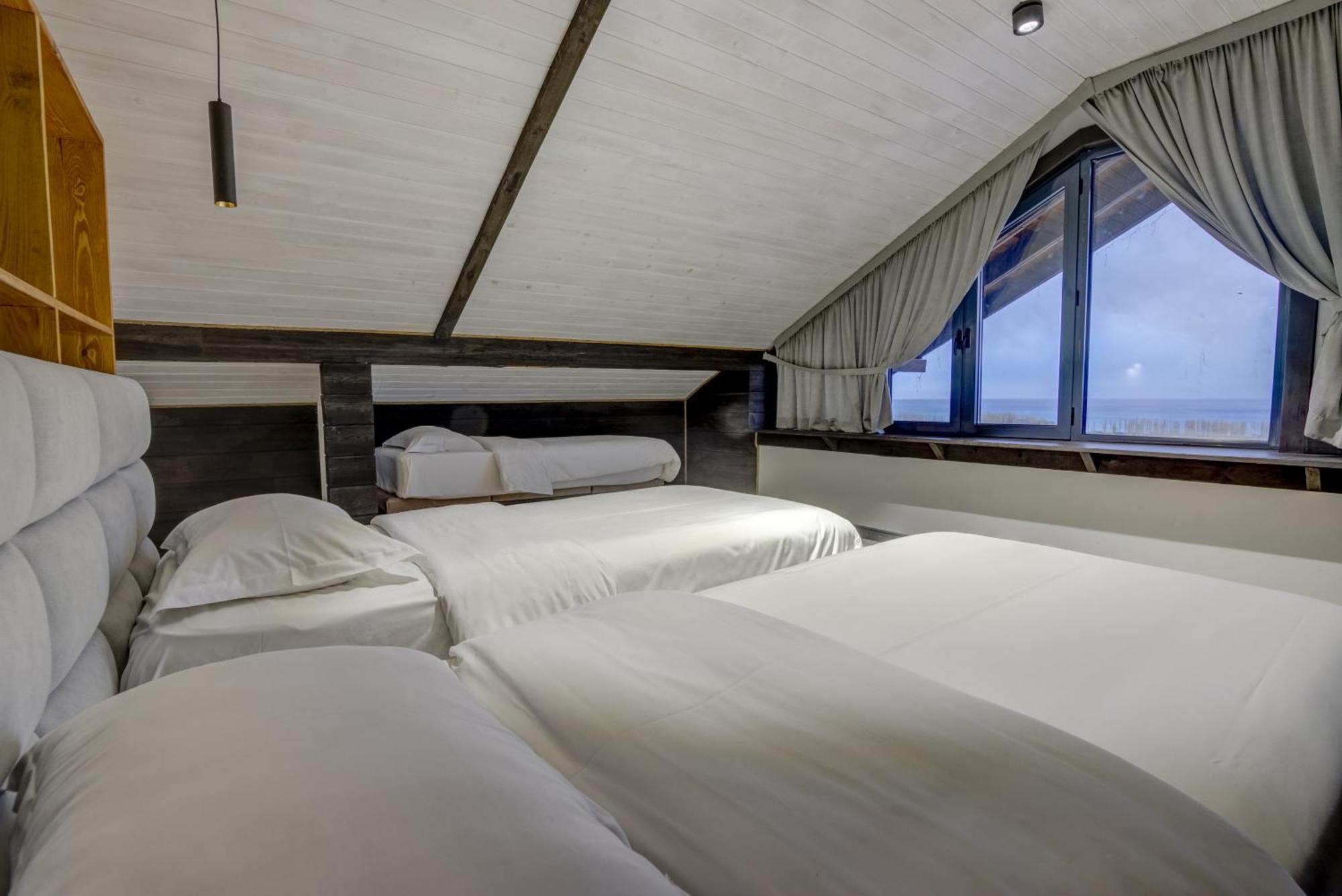 Olimp Hotel Bosteri Eksteriør bilde