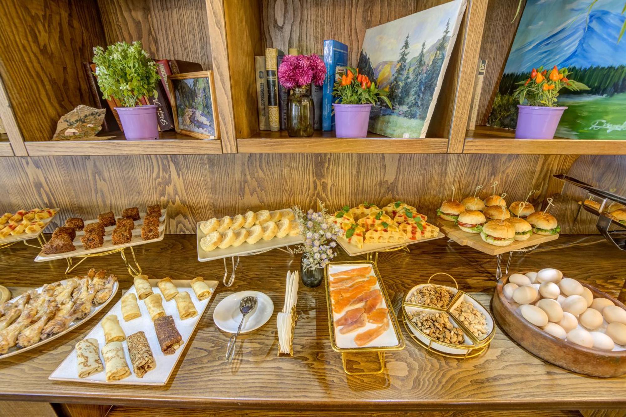 Olimp Hotel Bosteri Eksteriør bilde